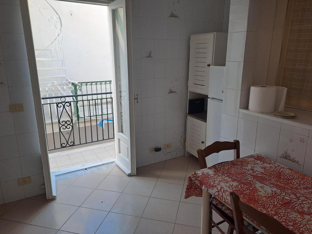 Dreamhouse Ischia-Lacco Ameno In Pieno Centro A Soli 70 Metri Dal Mare! المظهر الخارجي الصورة